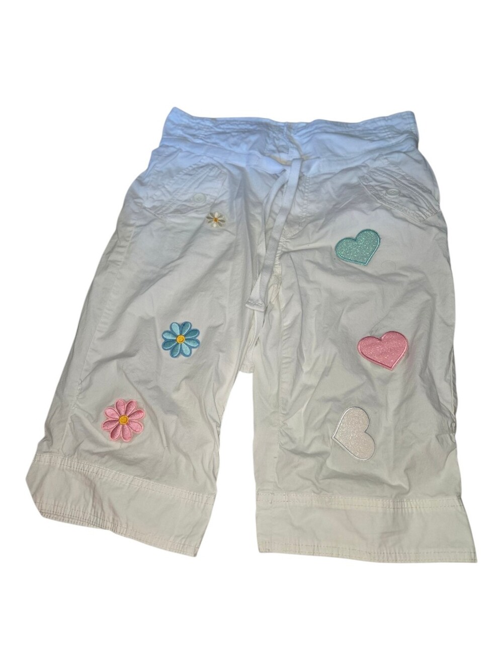 White Embroidered Patch Shorts Boho Hearts  Flowers | Summer Casual Women C1000 - Picture 2 of 6